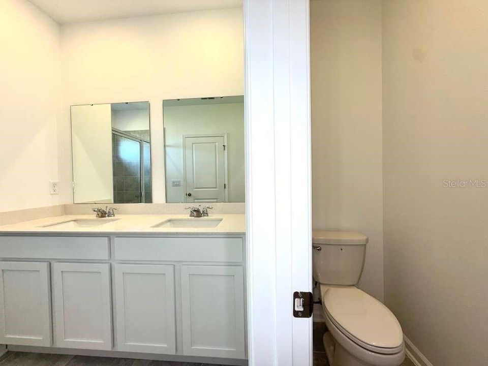 For Rent: $1,950 (3 beds, 2 baths, 1689 Square Feet)