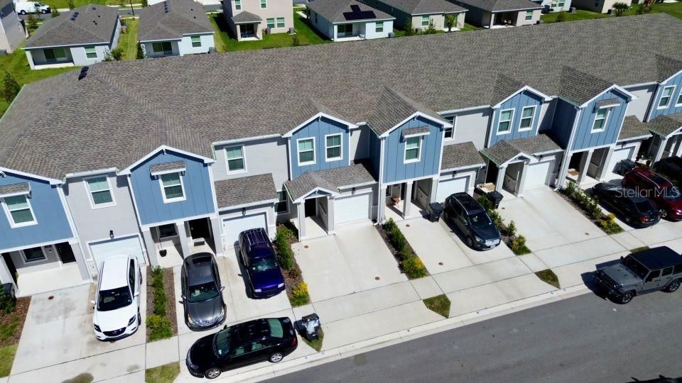 For Rent: $1,950 (3 beds, 2 baths, 1689 Square Feet)