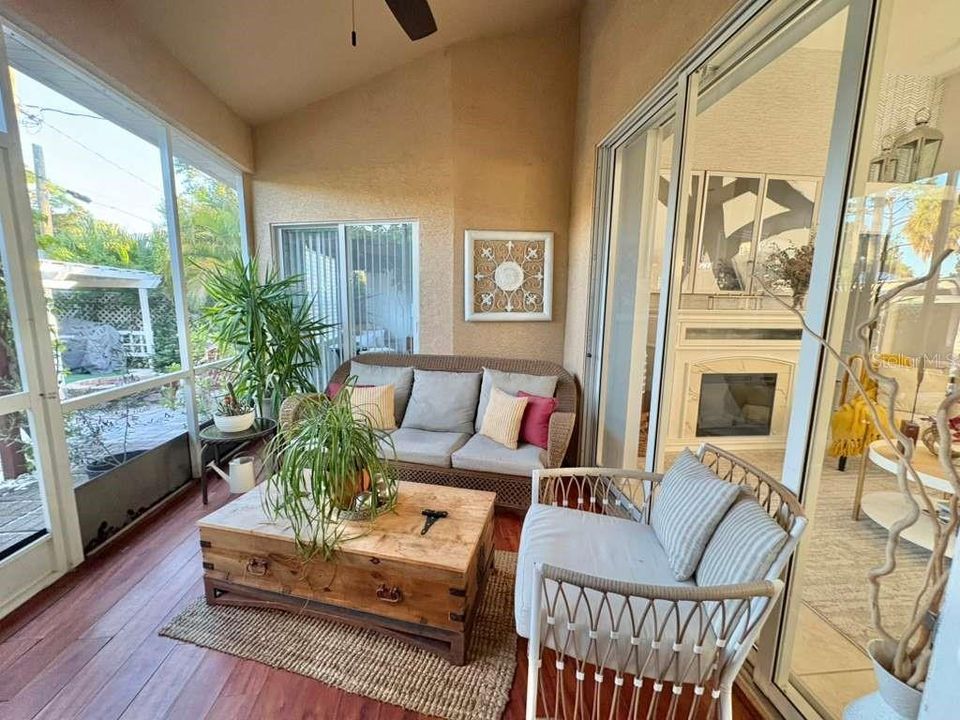 For Sale: $525,000 (3 beds, 2 baths, 1822 Square Feet)