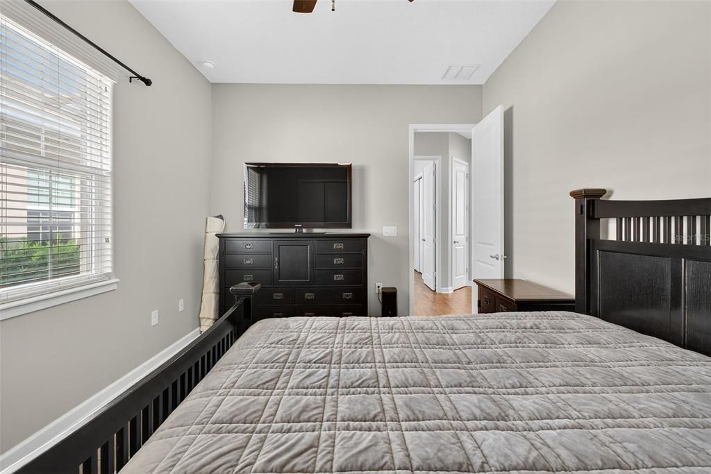 For Sale: $479,000 (3 beds, 2 baths, 1781 Square Feet)