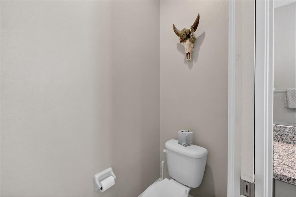 For Sale: $479,000 (3 beds, 2 baths, 1781 Square Feet)