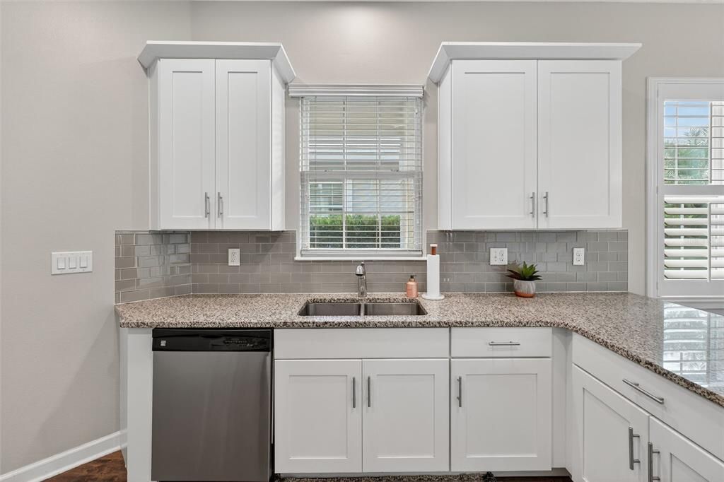 For Sale: $479,000 (3 beds, 2 baths, 1781 Square Feet)