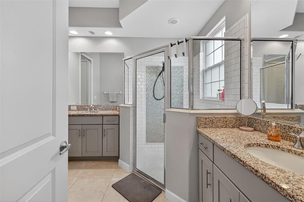 For Sale: $479,000 (3 beds, 2 baths, 1781 Square Feet)