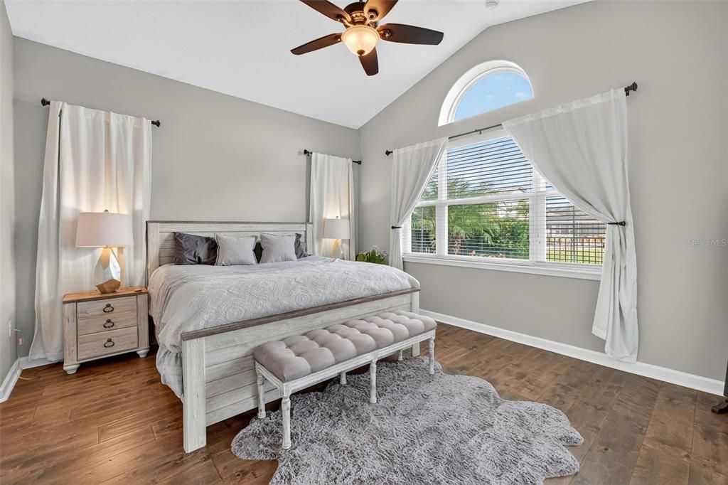 For Sale: $479,000 (3 beds, 2 baths, 1781 Square Feet)