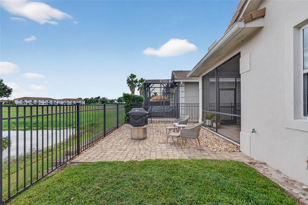 For Sale: $479,000 (3 beds, 2 baths, 1781 Square Feet)