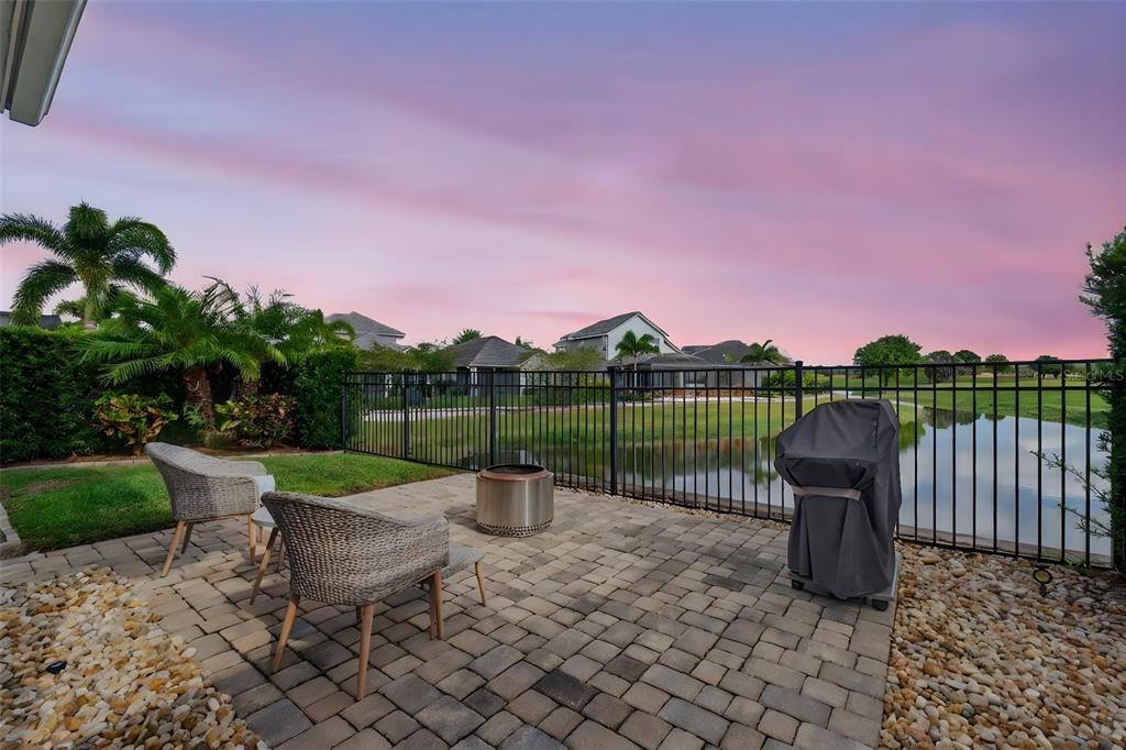 For Sale: $479,000 (3 beds, 2 baths, 1781 Square Feet)