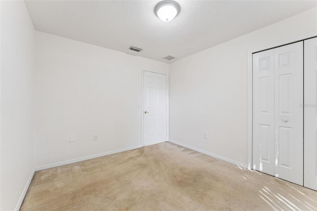 待售: $317,500 (3 贝兹, 2 浴室, 1282 平方英尺)