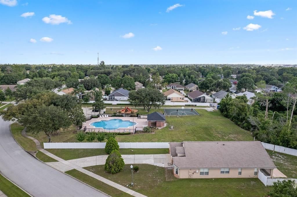 待售: $317,500 (3 贝兹, 2 浴室, 1282 平方英尺)