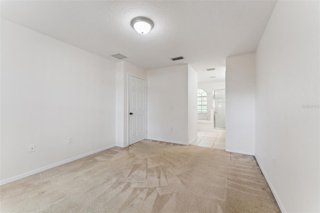 待售: $317,500 (3 贝兹, 2 浴室, 1282 平方英尺)