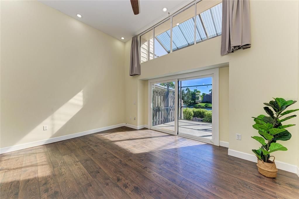 For Sale: $494,900 (3 beds, 3 baths, 2030 Square Feet)