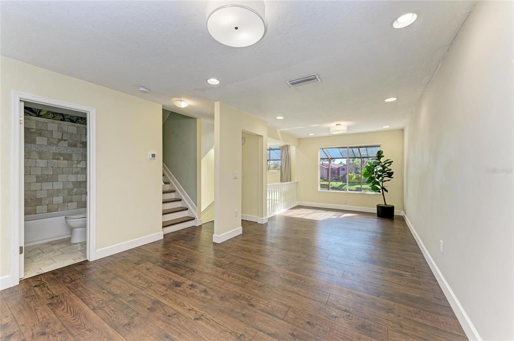 For Sale: $494,900 (3 beds, 3 baths, 2030 Square Feet)