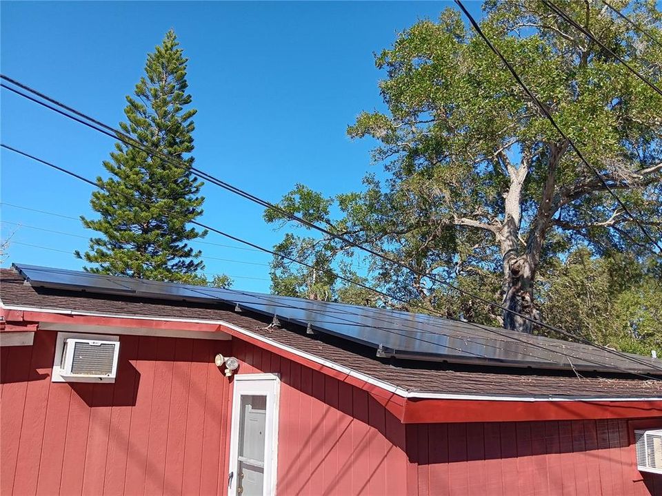 For Sale: $459,000 (2 beds, 2 baths, 1897 Square Feet)