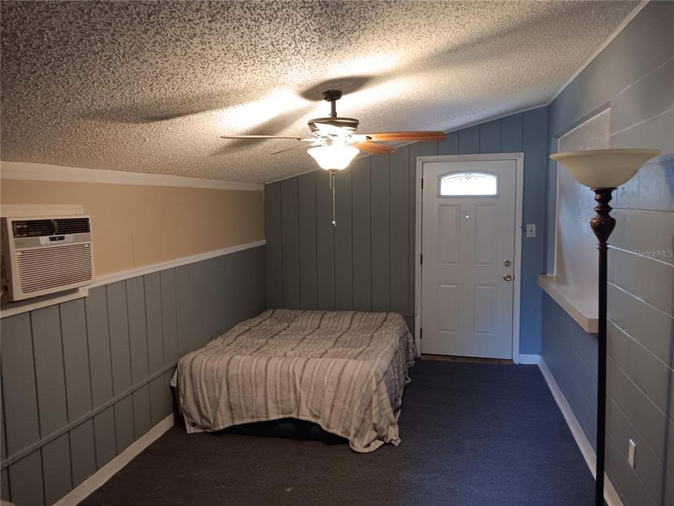 For Sale: $459,000 (2 beds, 2 baths, 1897 Square Feet)