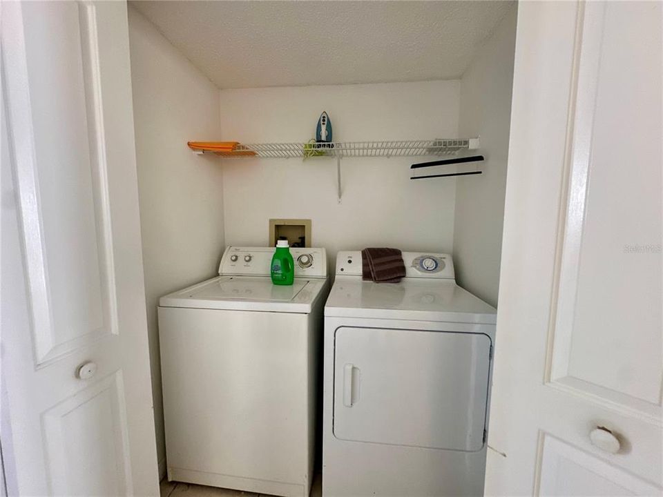 For Rent: $2,000 (3 beds, 2 baths, 1220 Square Feet)