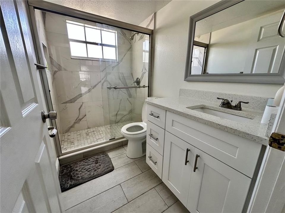 For Rent: $2,000 (3 beds, 2 baths, 1220 Square Feet)