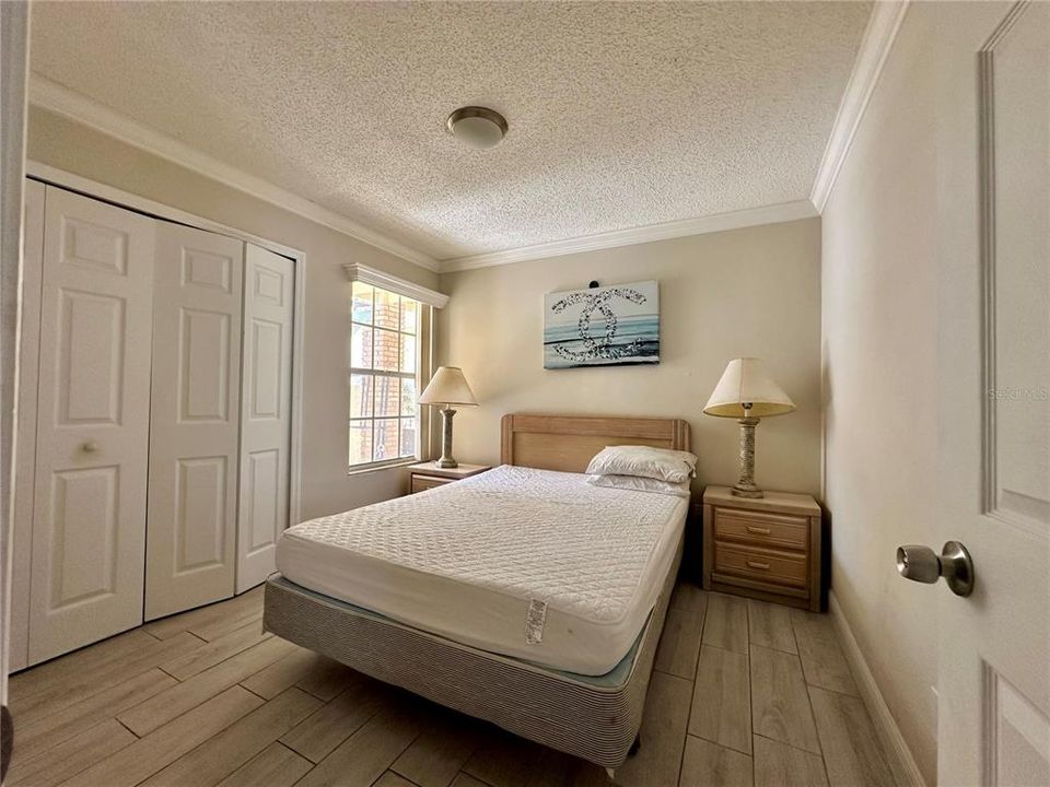 For Rent: $2,000 (3 beds, 2 baths, 1220 Square Feet)