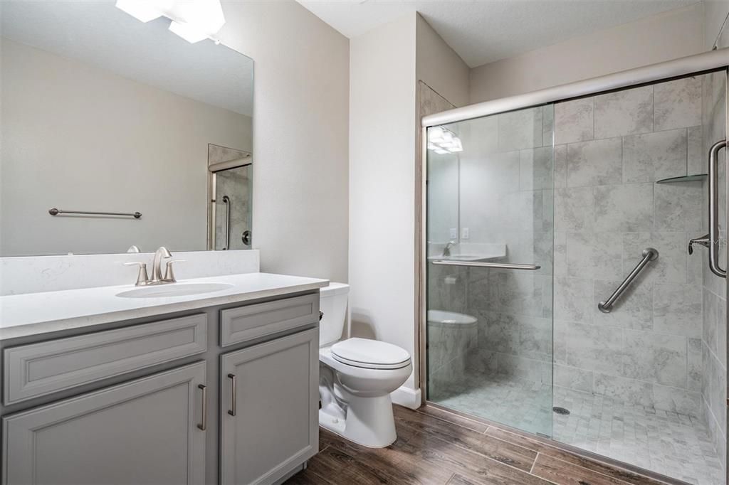 Под контрактом: $280,000 (2 спален, 2 ванн, 1614 Квадратных фут)