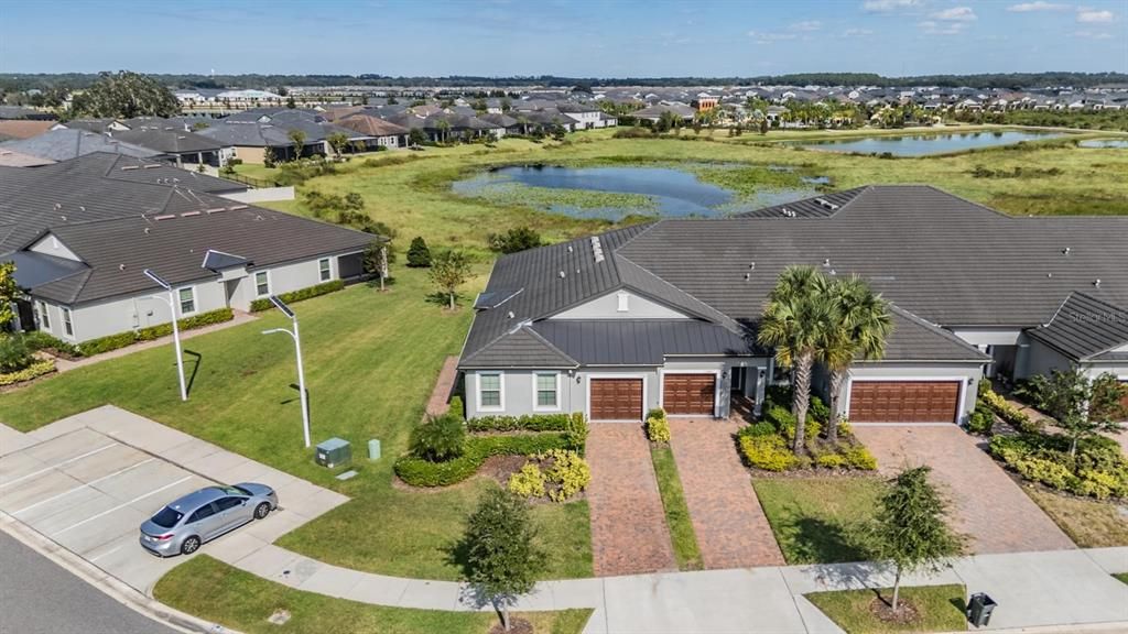 Под контрактом: $280,000 (2 спален, 2 ванн, 1614 Квадратных фут)