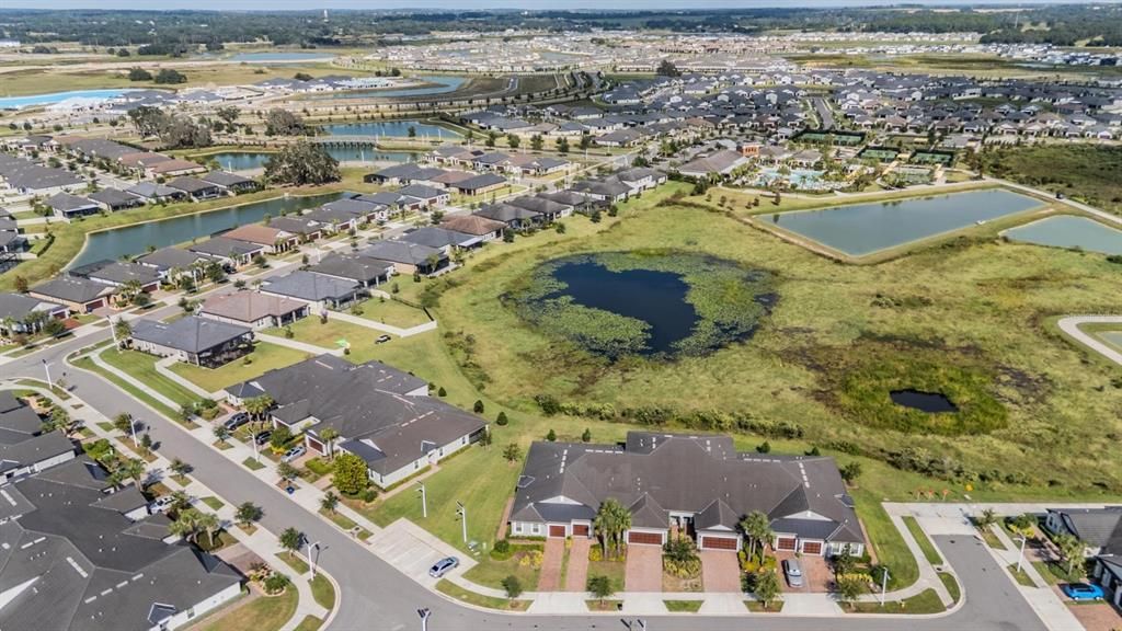 Под контрактом: $280,000 (2 спален, 2 ванн, 1614 Квадратных фут)