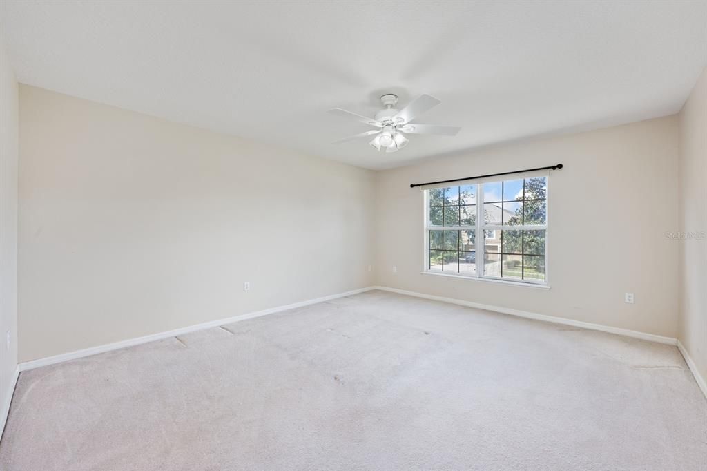 待售: $475,000 (4 贝兹, 2 浴室, 2356 平方英尺)