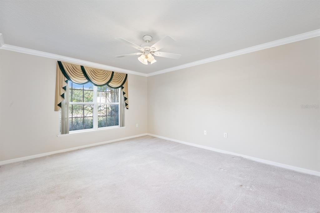 待售: $475,000 (4 贝兹, 2 浴室, 2356 平方英尺)