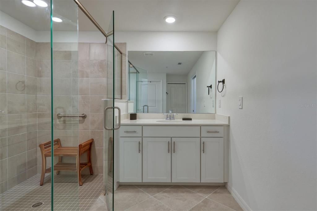 For Sale: $449,999 (3 beds, 2 baths, 1780 Square Feet)