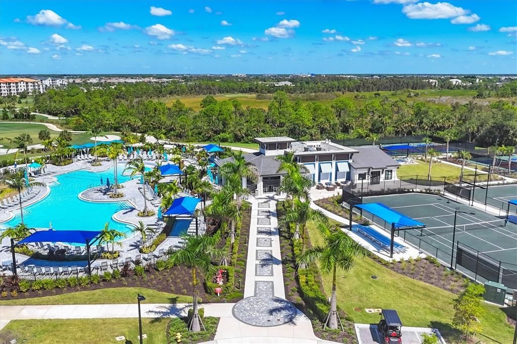 For Sale: $449,999 (3 beds, 2 baths, 1780 Square Feet)