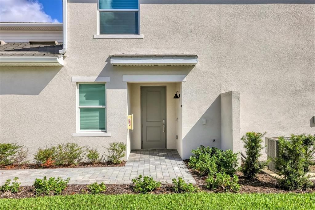 For Sale: $449,999 (3 beds, 2 baths, 1780 Square Feet)