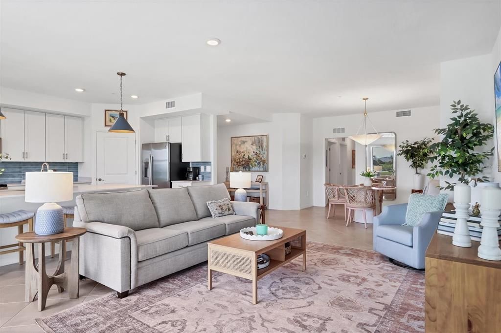 For Sale: $449,999 (3 beds, 2 baths, 1780 Square Feet)