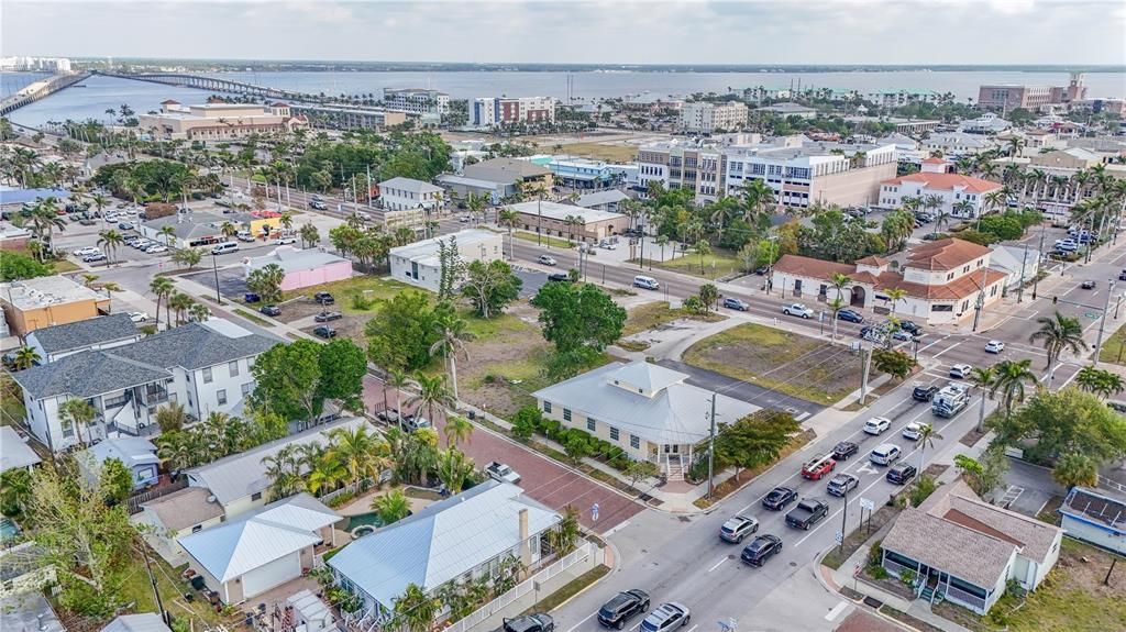 Active With Contract: $1,050,000 (0 beds, 0 baths, 3908 Square Feet)