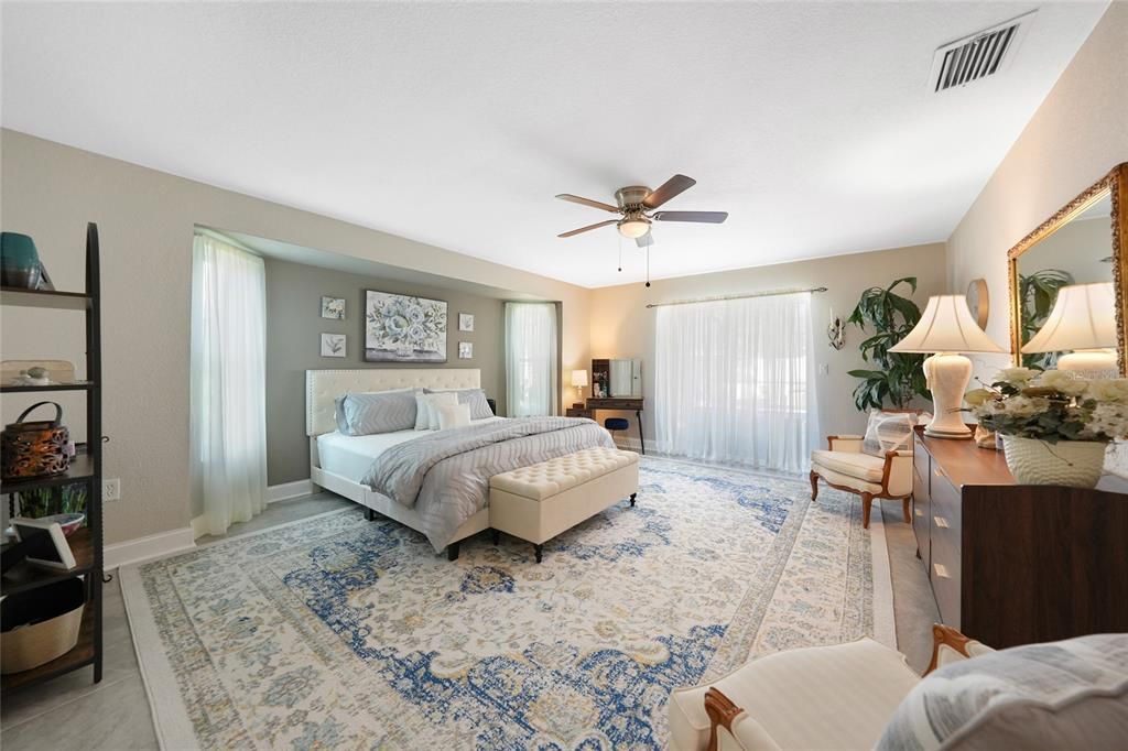 En Venta: $499,900 (3 camas, 2 baños, 2122 Pies cuadrados)