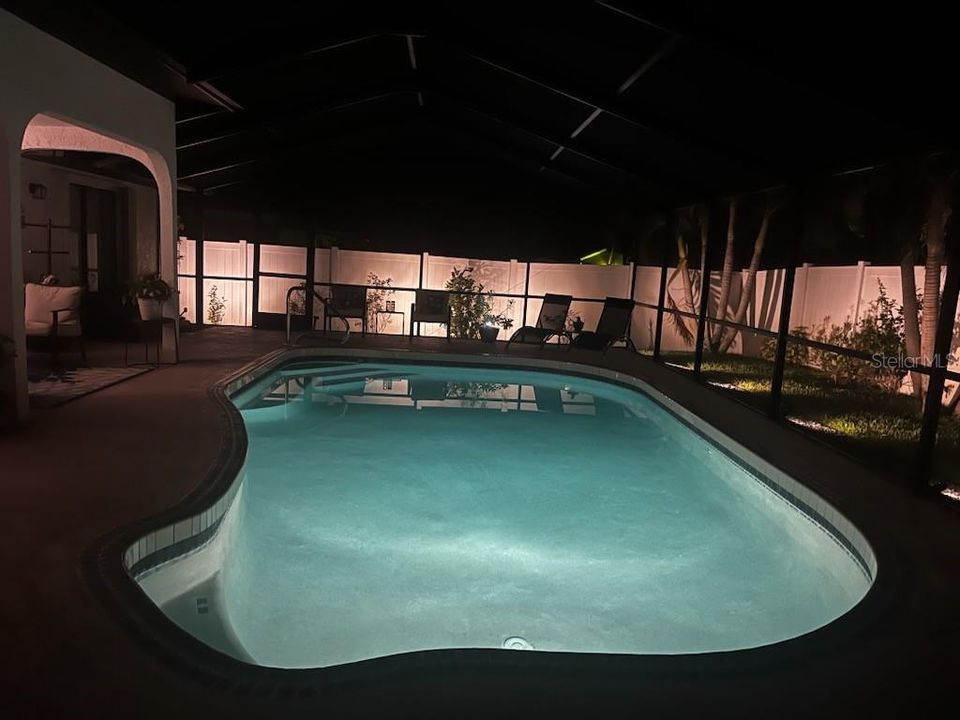 En Venta: $499,900 (3 camas, 2 baños, 2122 Pies cuadrados)