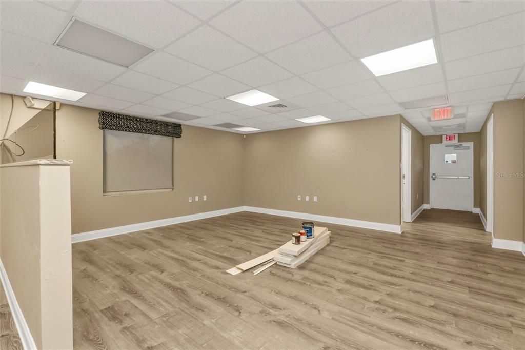 待售: $1,350,000 (0 贝兹, 0 浴室, 4917 平方英尺)