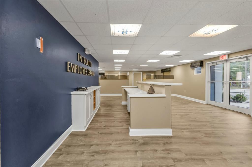 待售: $1,350,000 (0 贝兹, 0 浴室, 4917 平方英尺)