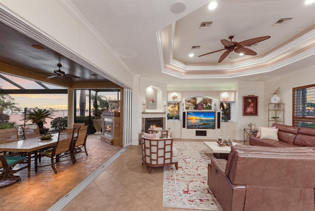 待售: $3,189,900 (6 贝兹, 5 浴室, 5318 平方英尺)