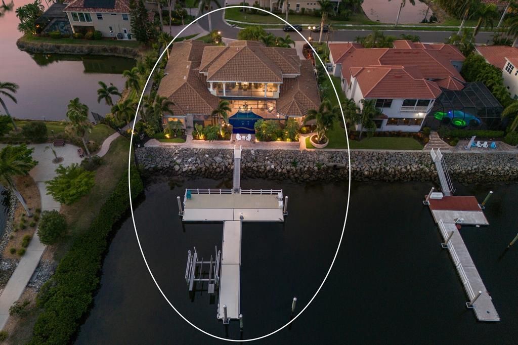 待售: $3,189,900 (6 贝兹, 5 浴室, 5318 平方英尺)