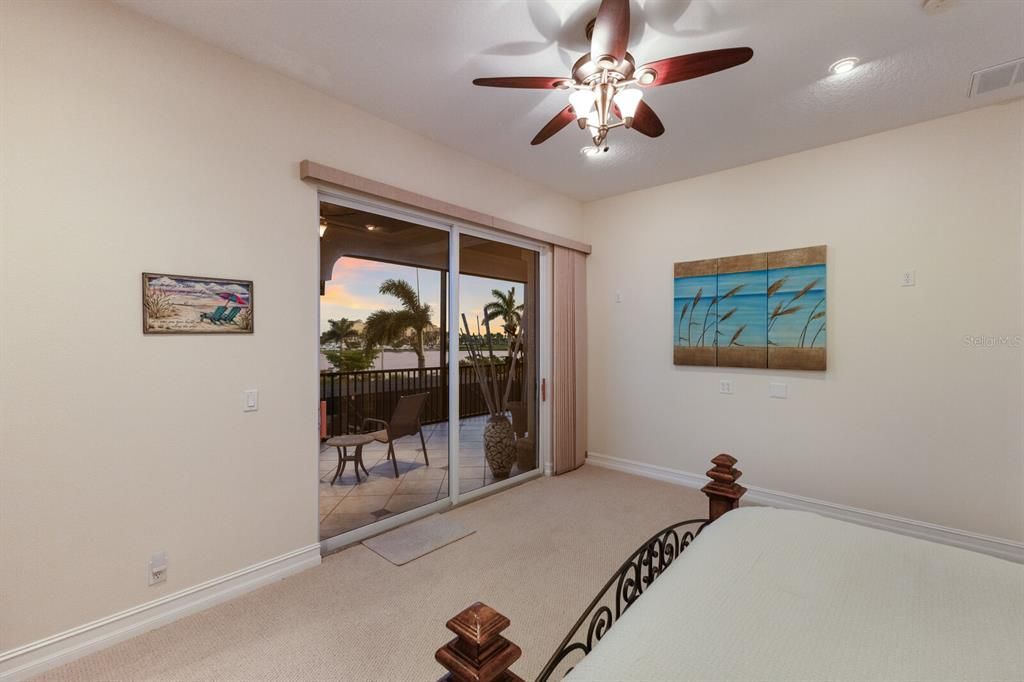 待售: $3,189,900 (6 贝兹, 5 浴室, 5318 平方英尺)