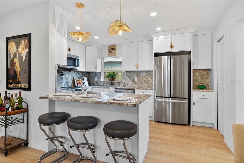 For Sale: $469,900 (3 beds, 2 baths, 1305 Square Feet)