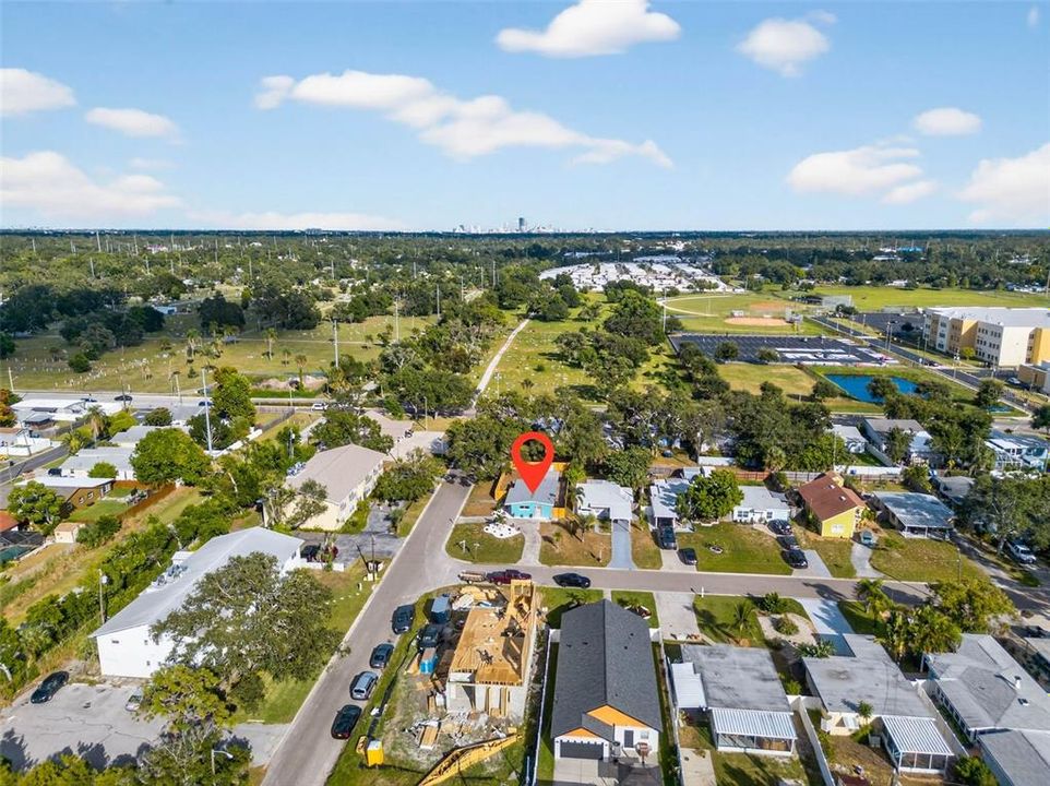 For Sale: $469,900 (3 beds, 2 baths, 1305 Square Feet)