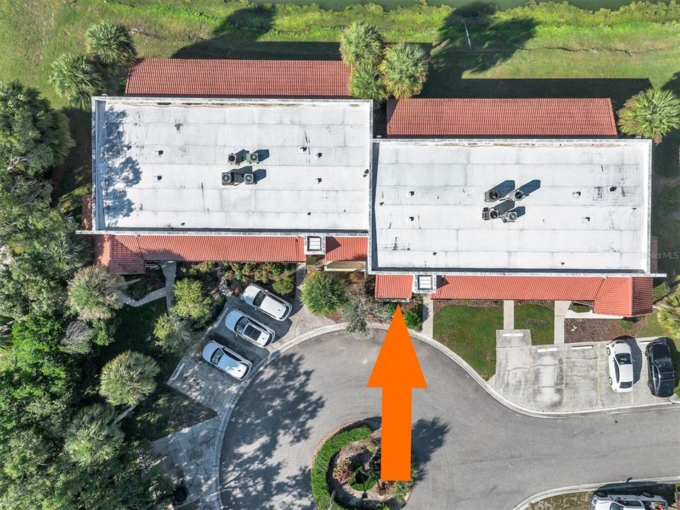 待售: $144,000 (2 贝兹, 2 浴室, 1088 平方英尺)