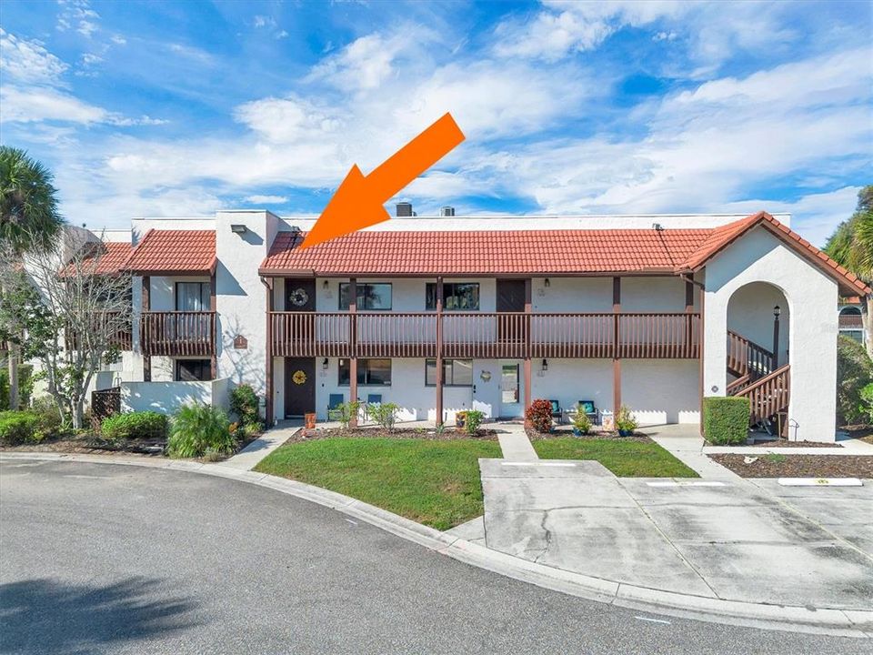 待售: $144,000 (2 贝兹, 2 浴室, 1088 平方英尺)