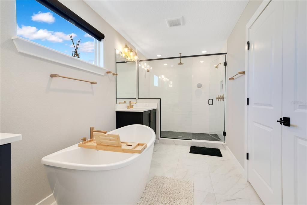 待售: $785,000 (4 贝兹, 3 浴室, 2999 平方英尺)