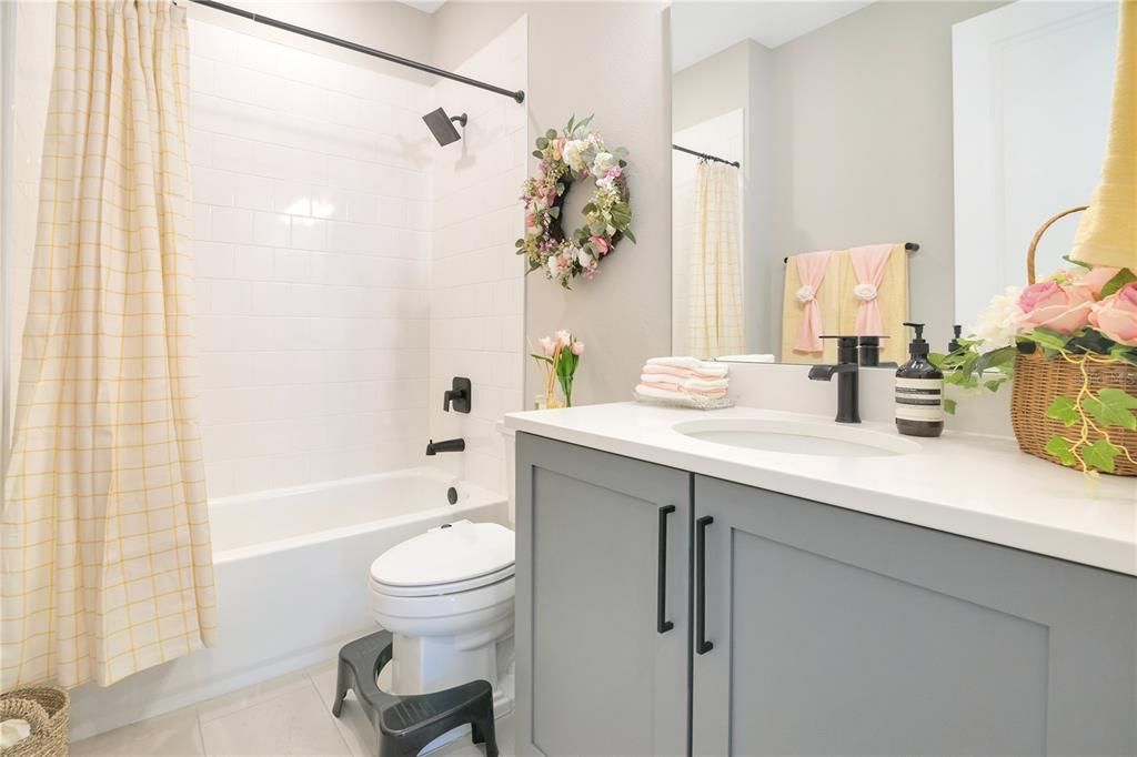 待售: $785,000 (4 贝兹, 3 浴室, 2999 平方英尺)