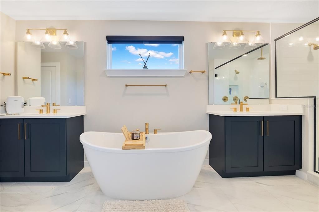 待售: $785,000 (4 贝兹, 3 浴室, 2999 平方英尺)