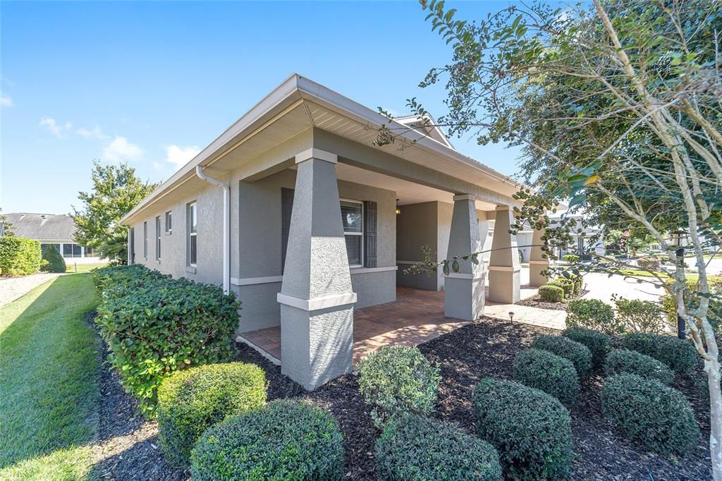 For Sale: $442,000 (3 beds, 3 baths, 2450 Square Feet)