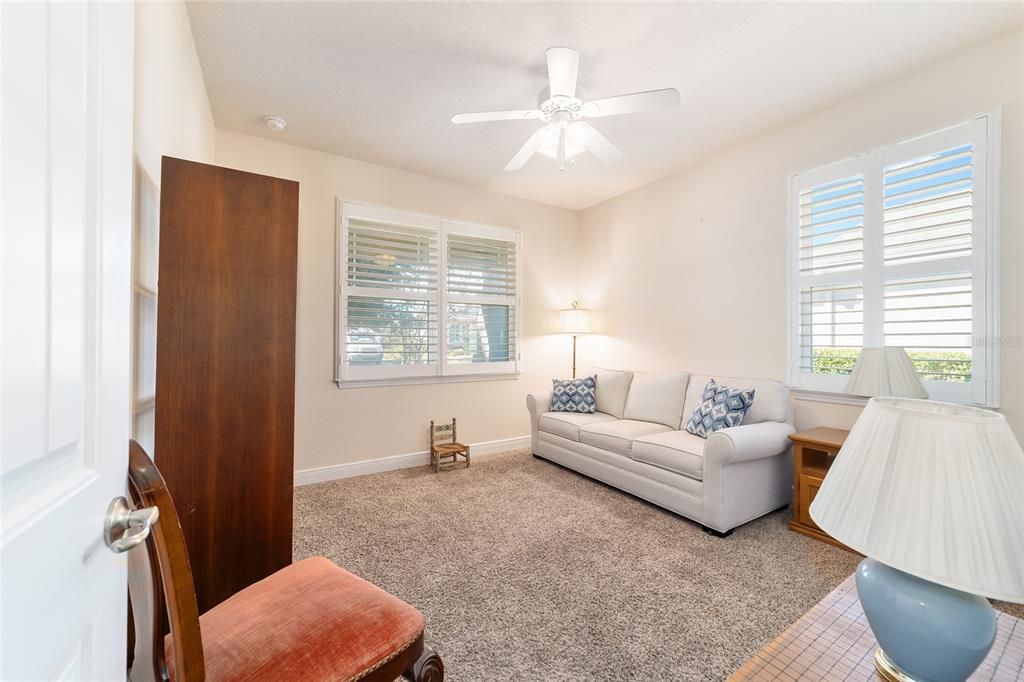 For Sale: $442,000 (3 beds, 3 baths, 2450 Square Feet)