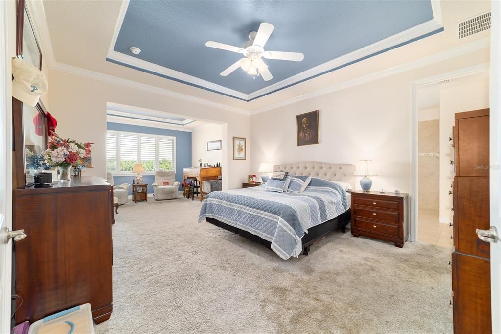 For Sale: $442,000 (3 beds, 3 baths, 2450 Square Feet)