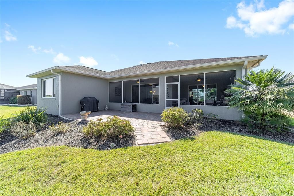 For Sale: $442,000 (3 beds, 3 baths, 2450 Square Feet)