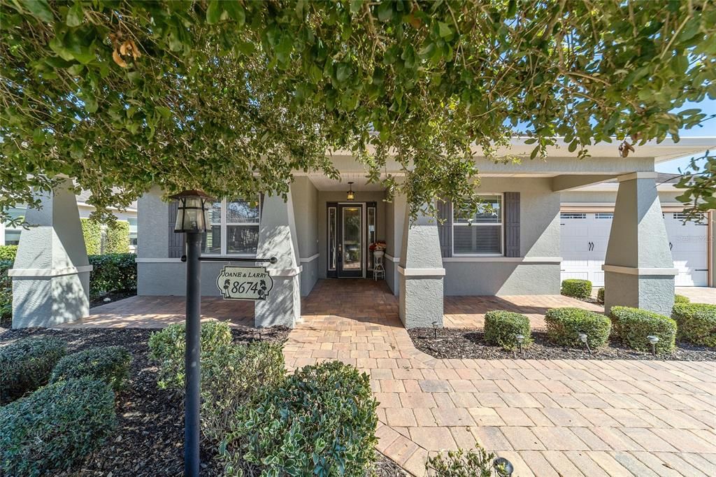 For Sale: $442,000 (3 beds, 3 baths, 2450 Square Feet)