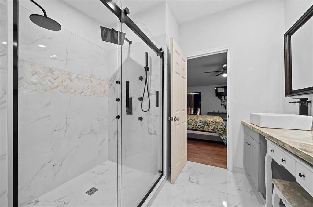 En Renta: $2,100 (4 camas, 2 baños, 1512 Pies cuadrados)